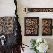 Load image into Gallery viewer, Sunflower Leather Journal

